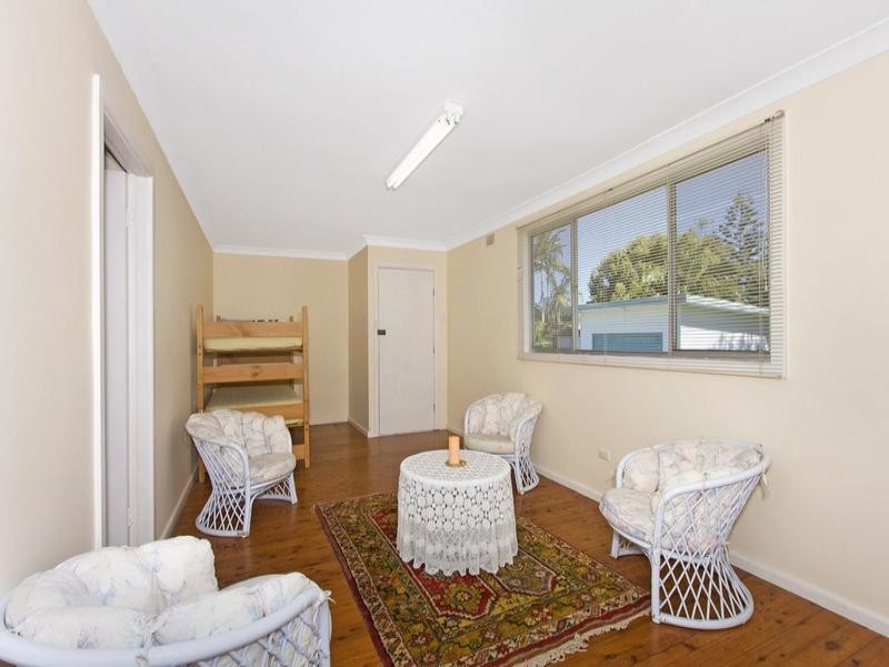 9 Coogee Street, The Entrance North NSW 2261