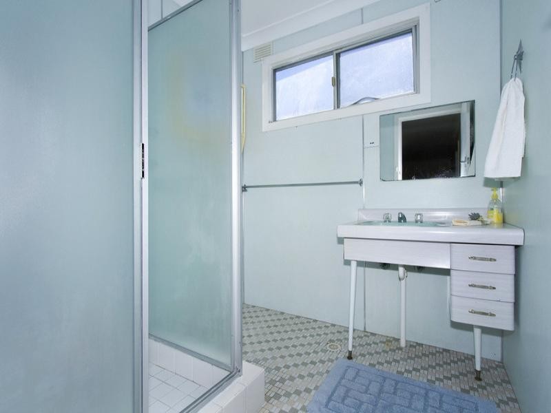 9 Coogee Street, The Entrance North NSW 2261