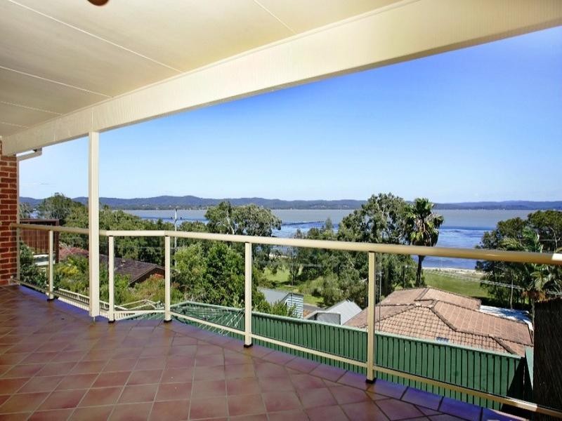 1/5 Gordon Road, Long Jetty NSW 2261
