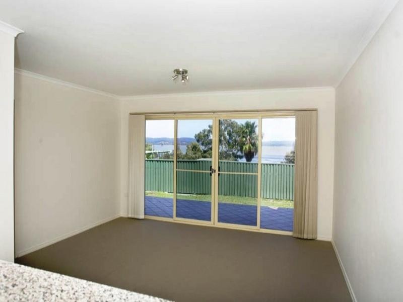 1/5 Gordon Road, Long Jetty NSW 2261