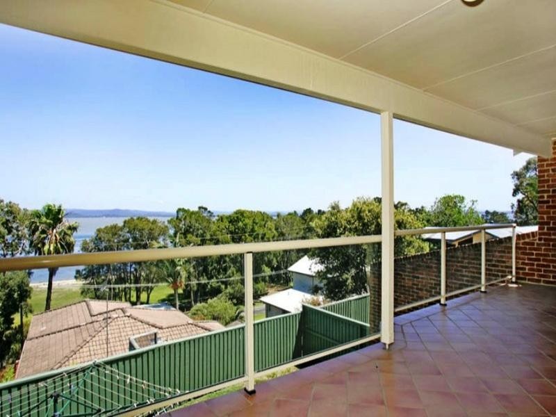 1/5 Gordon Road, Long Jetty NSW 2261