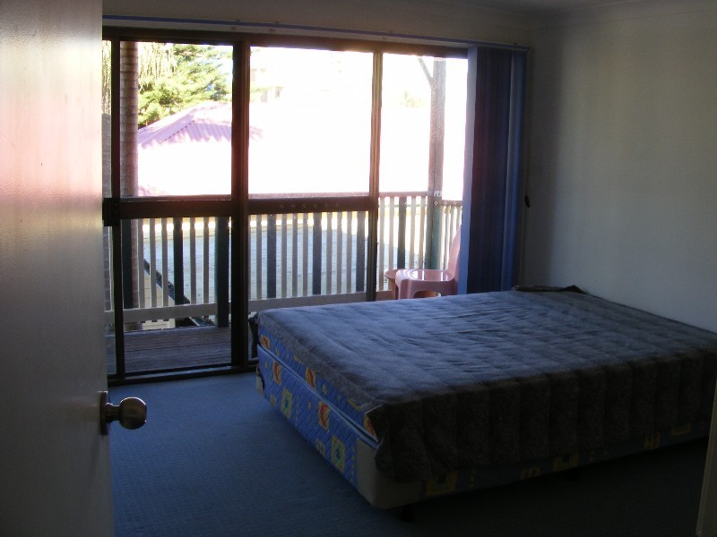 6 Torrens Avenue, The Entrance NSW 2261