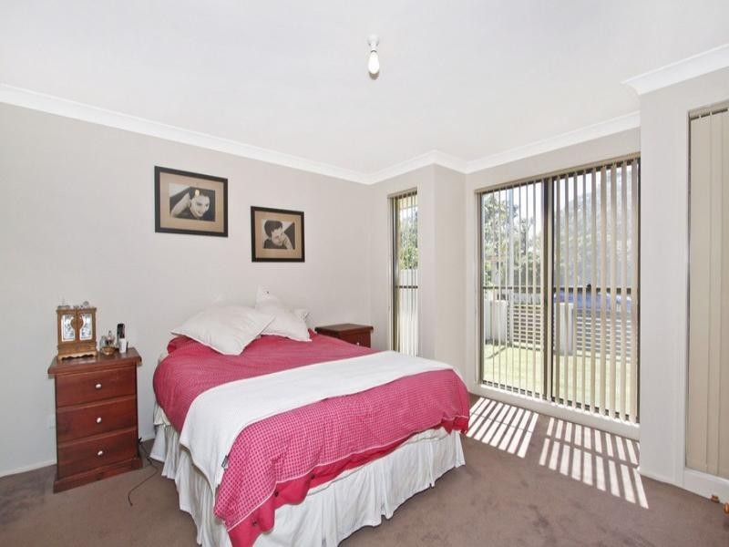 24 Marlborough Place, Berkeley Vale NSW 2261
