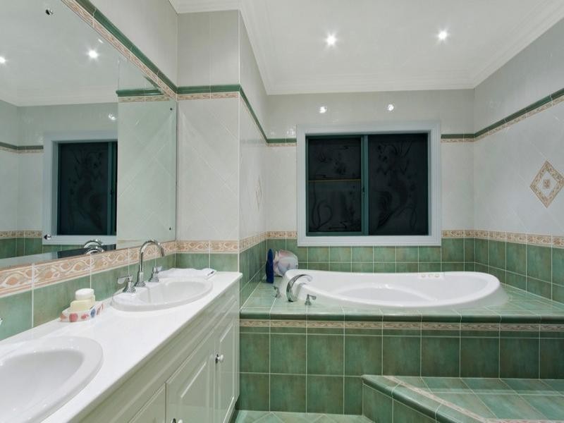 2 Werrina Parade, The Entrance NSW 2261