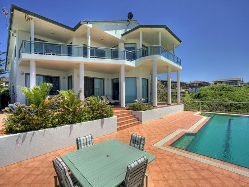 2 Werrina Parade, The Entrance NSW 2261