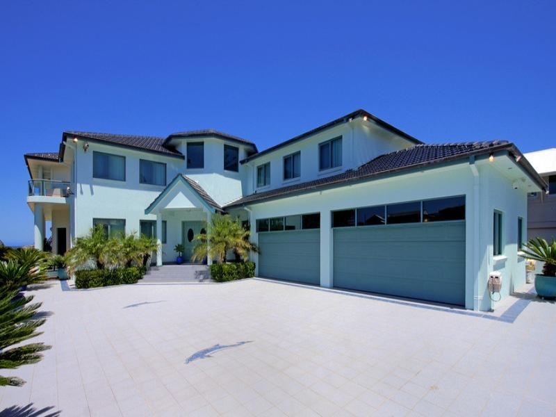 2 Werrina Parade, Toowoon Bay NSW 2261