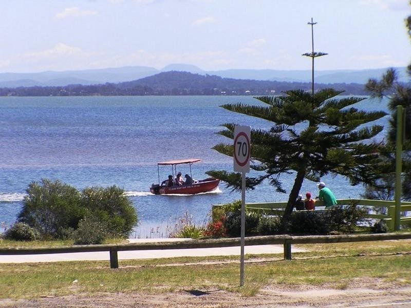 2 Bondi Road, The Entrance North NSW 2261