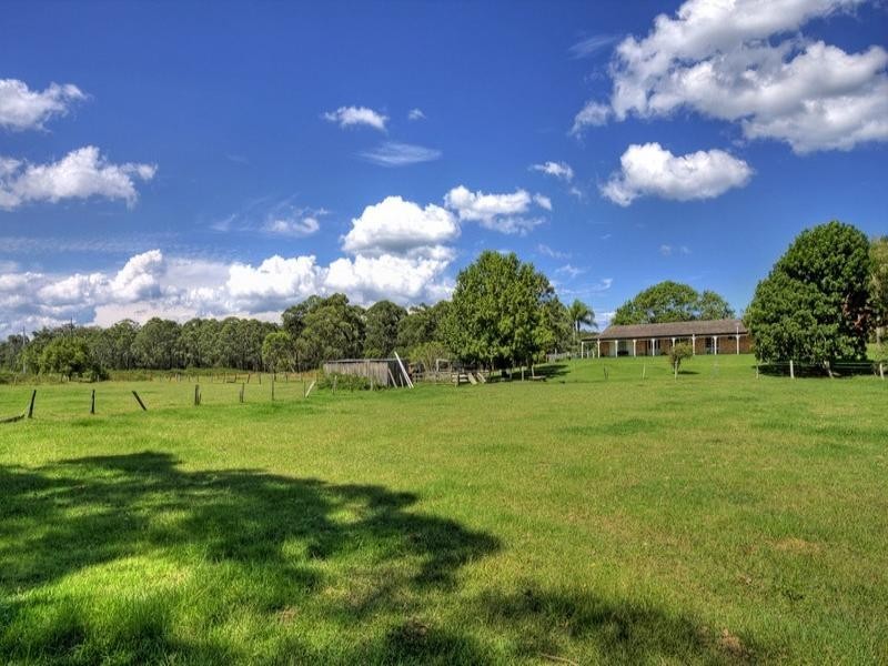 15 Canntree Road, Chittaway Point NSW 2261