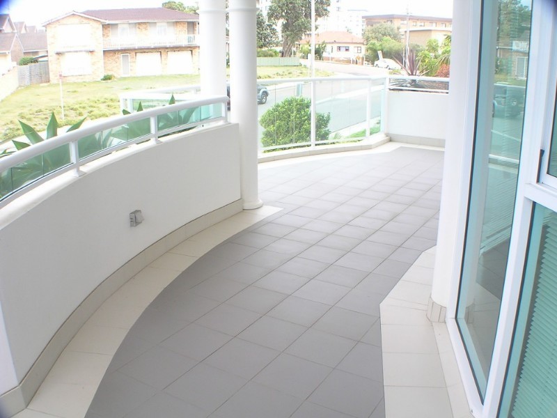 2/65 Dening Street, The Entrance NSW 2261