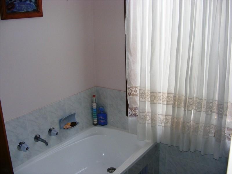 11 Eloora Road, Long Jetty NSW 2261