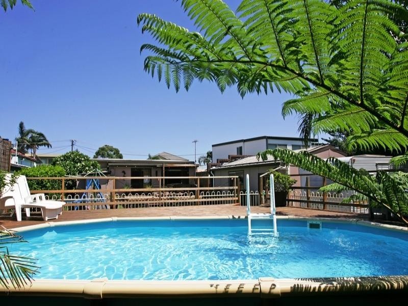 6 Bondi Road, The Entrance North NSW 2261