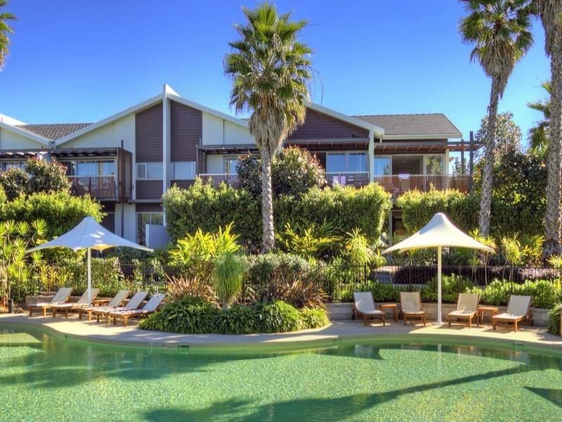 705,706,707 Turnberry Drive, Magenta NSW 2261