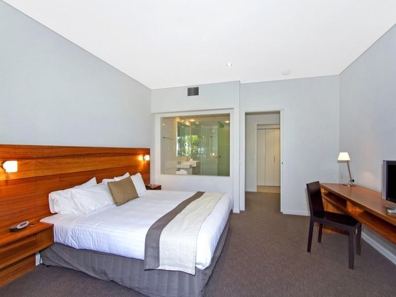 705,706,707 Turnberry Drive, Magenta NSW 2261