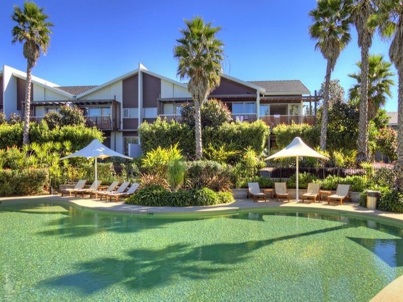 705,706,707 Turnberry Drive, Magenta NSW 2261