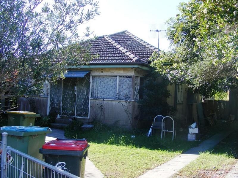 2,4 and 6 Coral Street, The Entrance NSW 2261