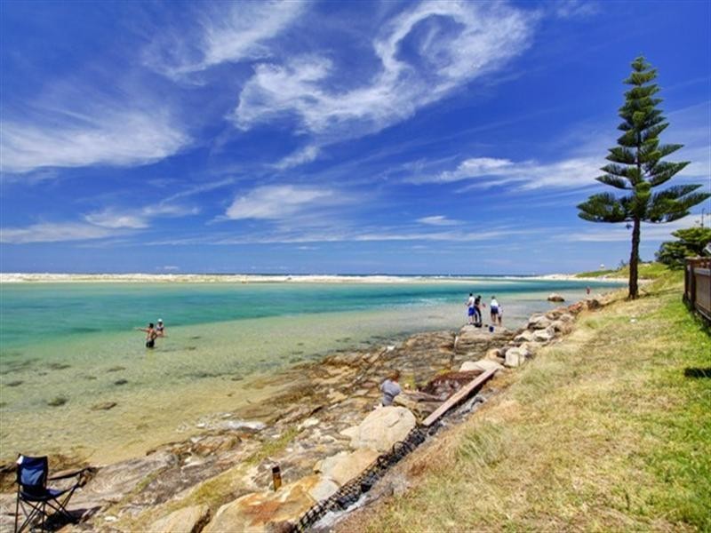 The Entrance NSW 2261