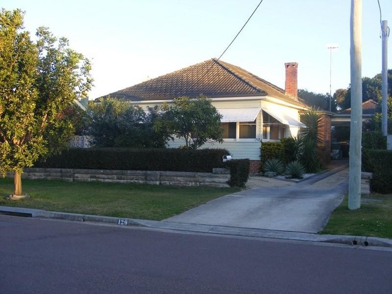 129 Elsiemer Street, Toowoon Bay NSW 2261