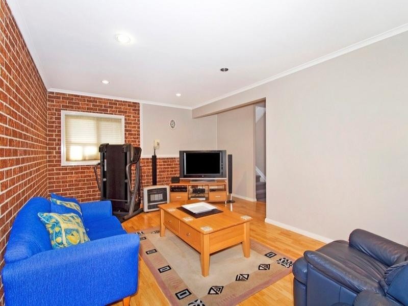 29 Kilkenny Parade, Berkeley Vale NSW 2261