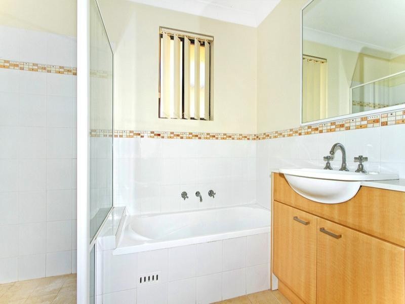 7/74 Hutton Road, The Entrance North NSW 2261