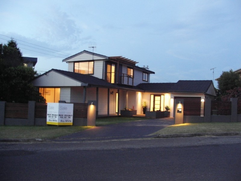 52 Thelma Street, Toowoon Bay NSW 2261