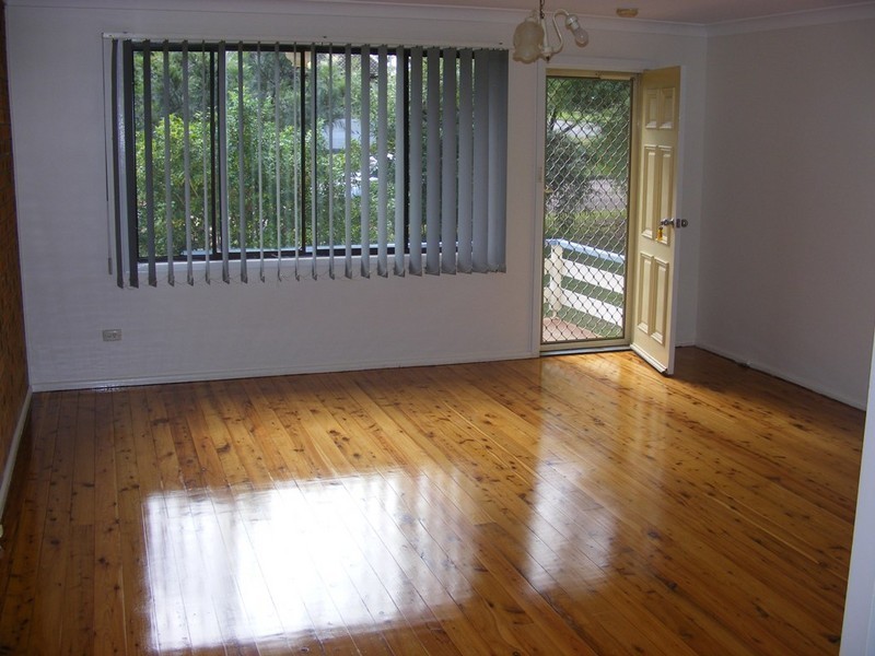 17 Cornish Avenue, Killarney Vale NSW 2261