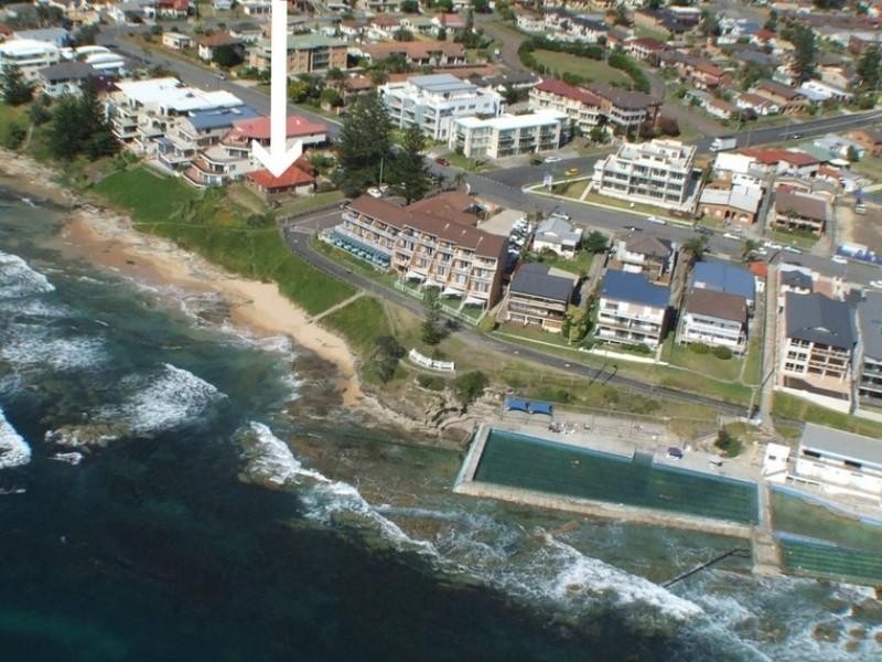 104 Ocean Parade, Blue Bay NSW 2261