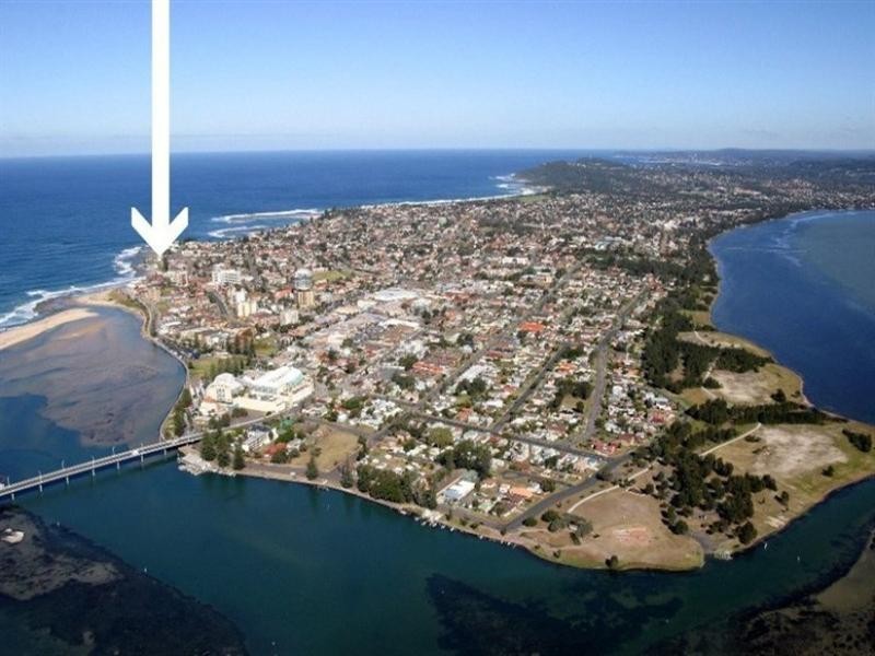 104 Ocean Parade, Blue Bay NSW 2261