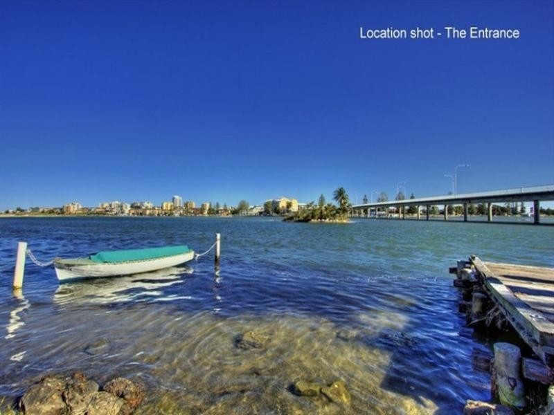 104 Ocean Parade, Blue Bay NSW 2261