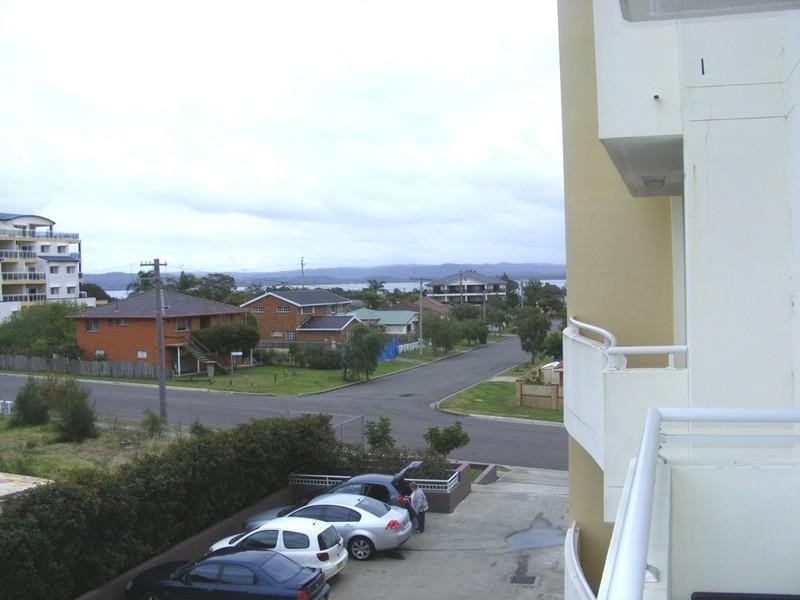 14/2 Copnor Avenue, The Entrance NSW 2261