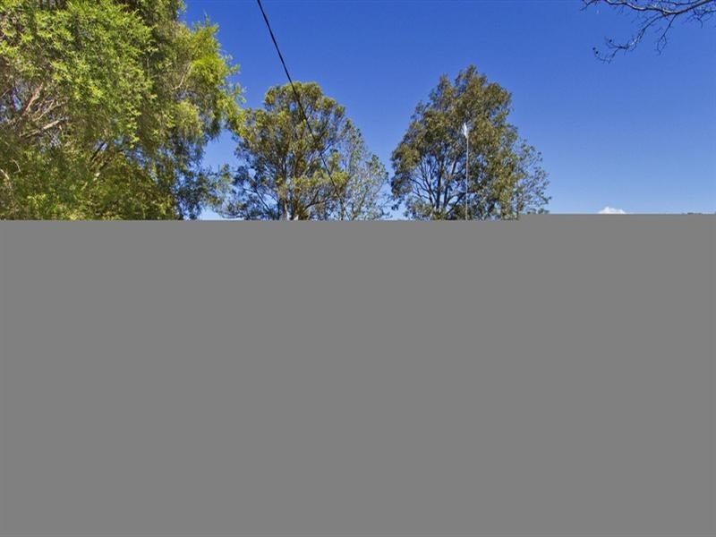 42 Albatross Road, Berkeley Vale NSW 2261