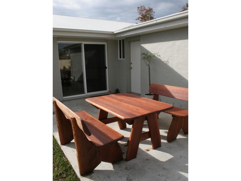 10 Jean Avenue, Berkeley Vale NSW 2261