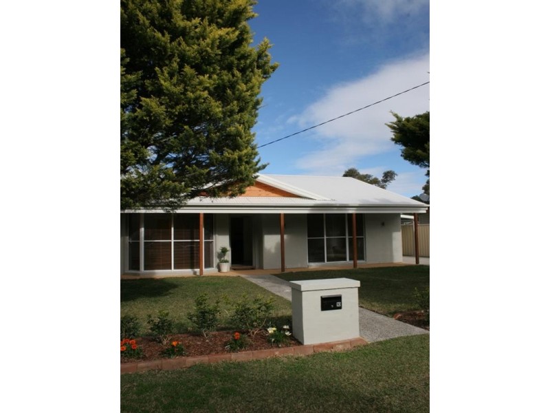 10 Jean Avenue, Berkeley Vale NSW 2261