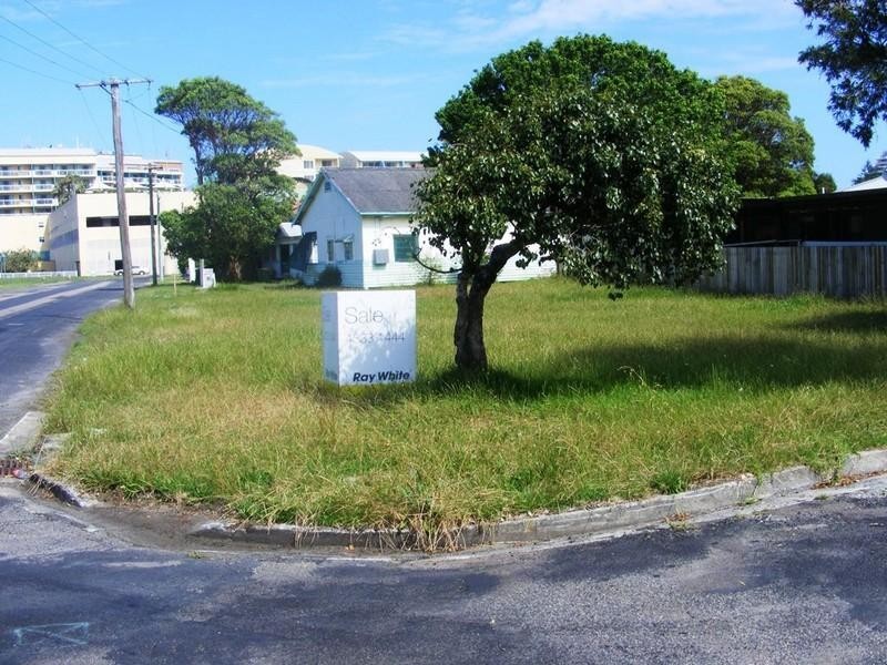 6 Oakland Avenue, The Entrance NSW 2261