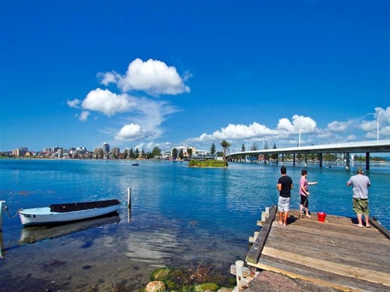 8 Hargraves Street, The Entrance North NSW 2261