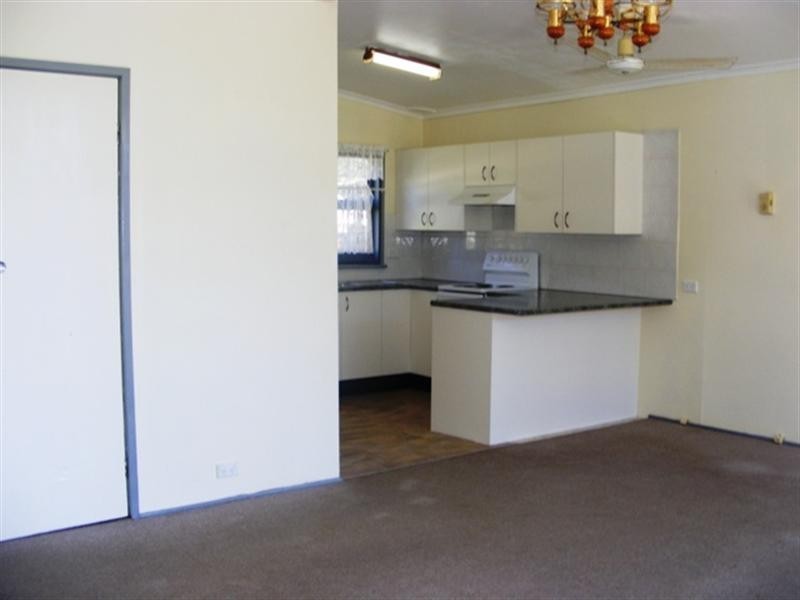 20 Hinemoa Avenue, Killarney Vale NSW 2261