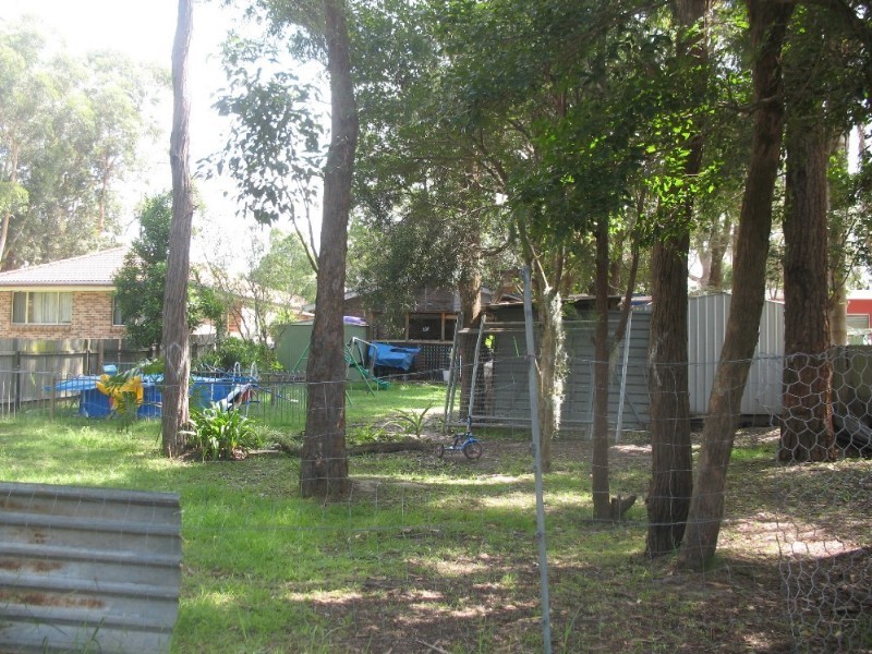 4 Tumbi Creek Road, Berkeley Vale NSW 2261