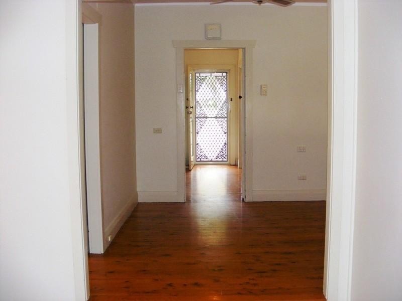 51 Lakeside Parade, The Entrance NSW 2261