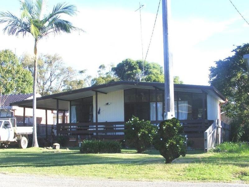 20 Hinemoa Avenue, Killarney Vale NSW 2261