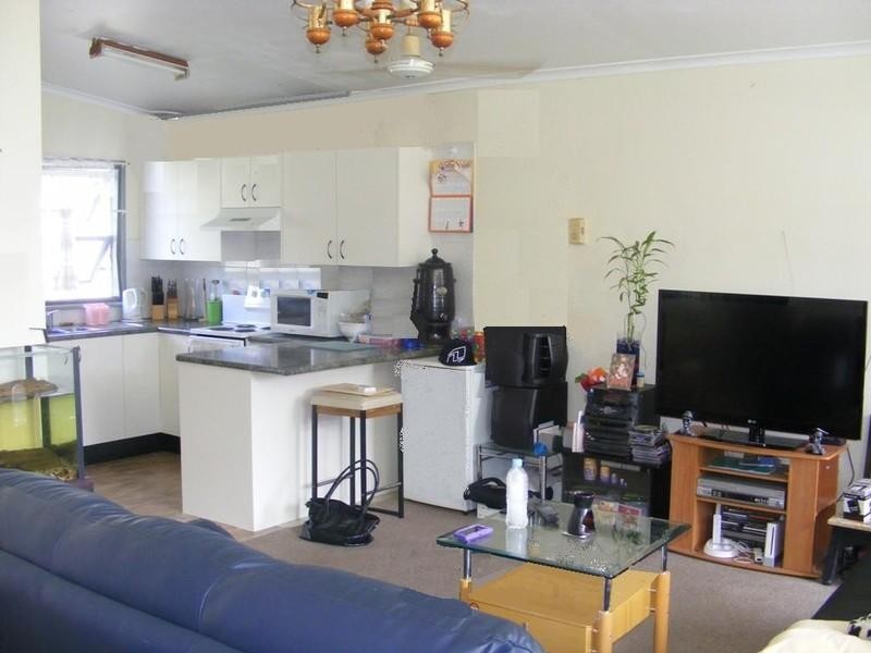 20 Hinemoa Avenue, Killarney Vale NSW 2261