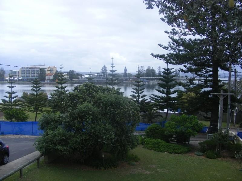 The Entrance North NSW 2261