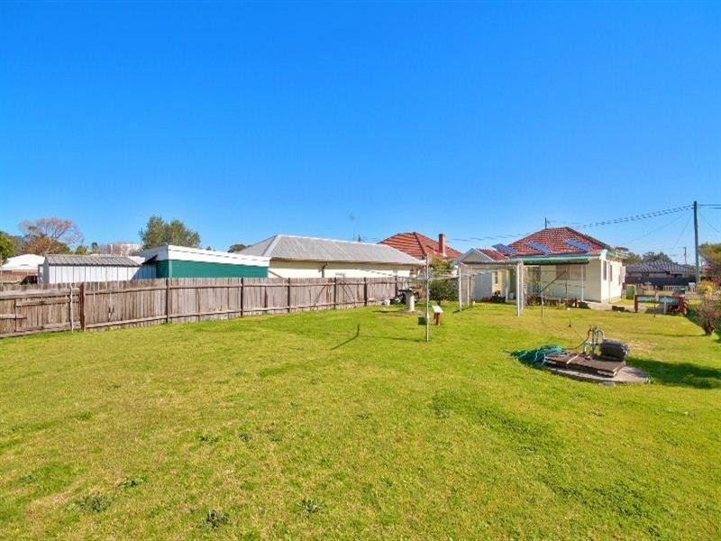 18 Gilbert Street, Long Jetty NSW 2261