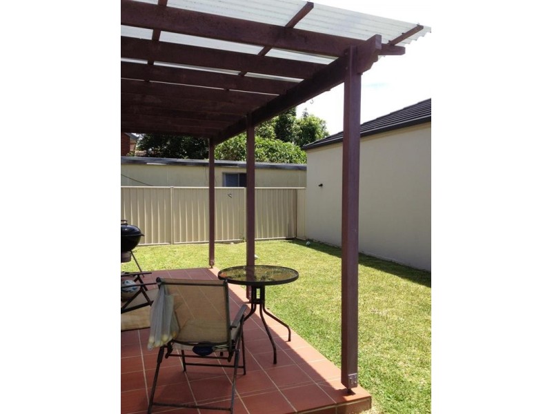 32 Point Street, Bateau Bay NSW 2261