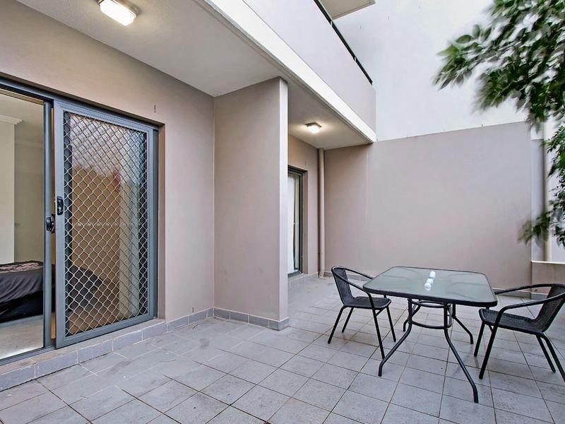 4/18-24 Torrens Avenue, The Entrance NSW 2261