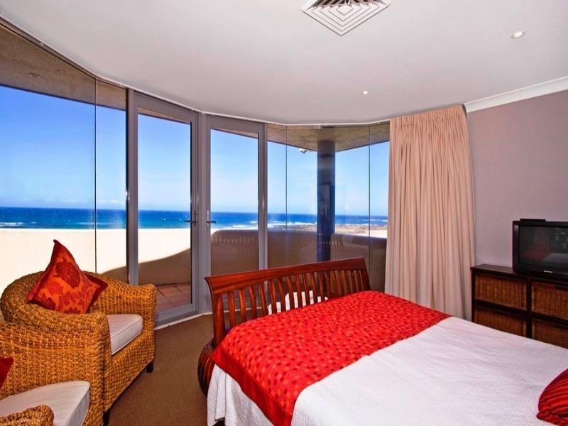 20B Werrina Parade, Blue Bay NSW 2261