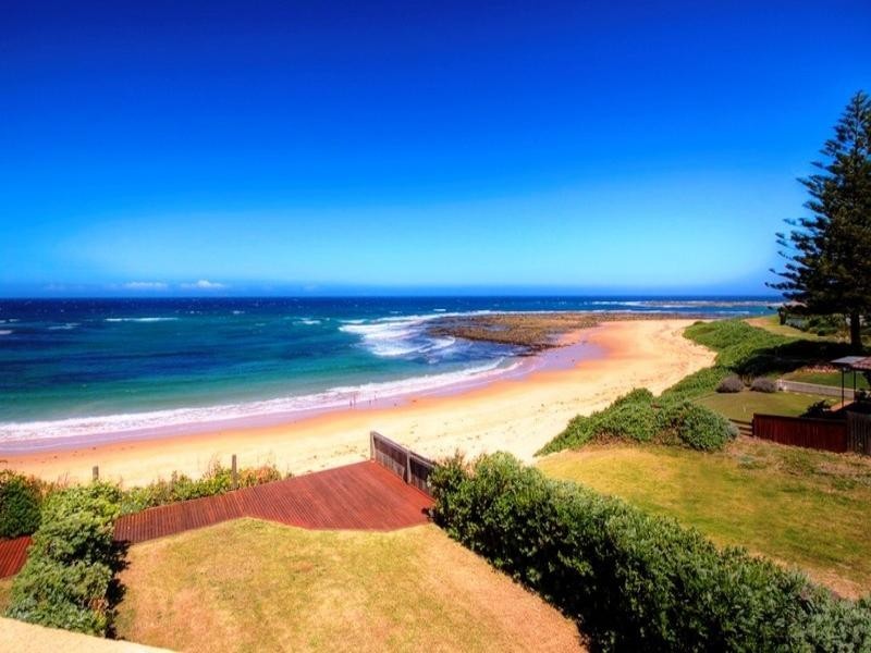 20B Werrina Parade, Blue Bay NSW 2261