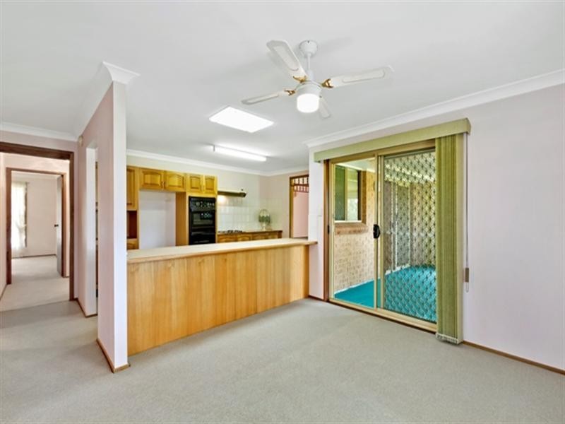 2 Castle Close, Killarney Vale NSW 2261