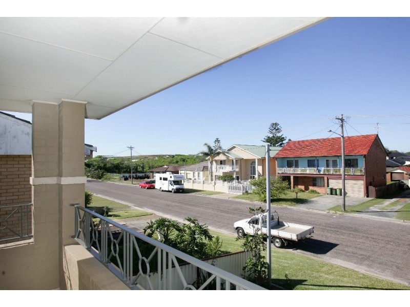 34 Coogee Avenue, The Entrance North NSW 2261