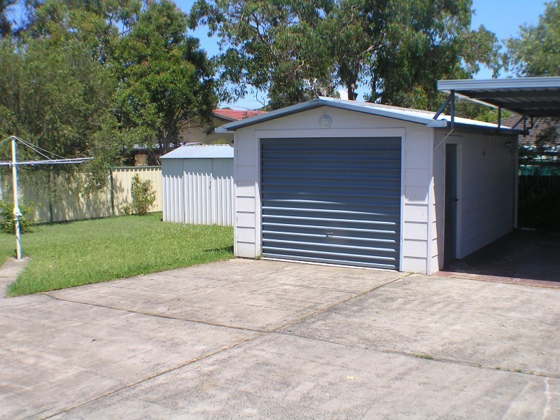 8 George Evans Road, Killarney Vale NSW 2261