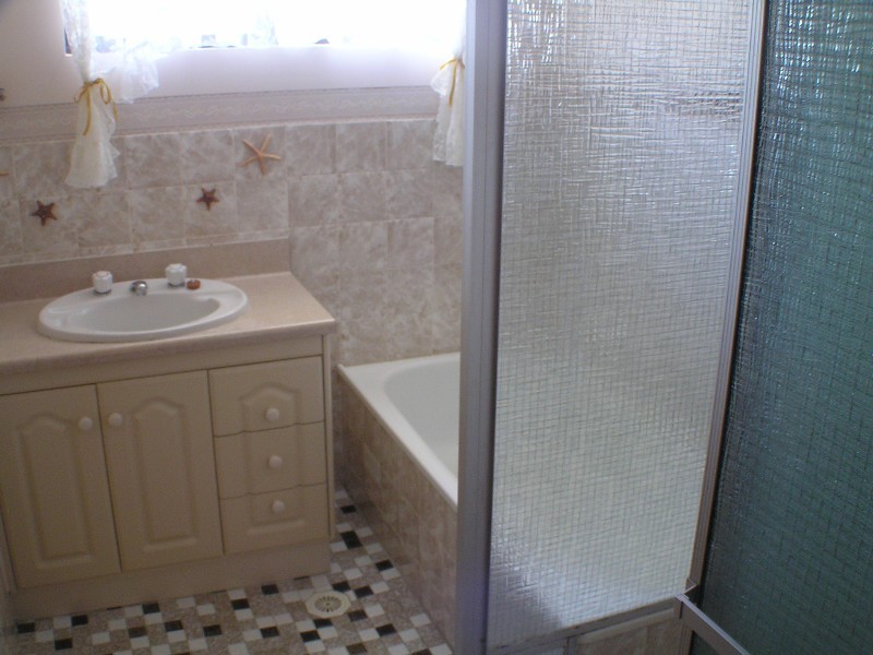 8 George Evans Road, Killarney Vale NSW 2261