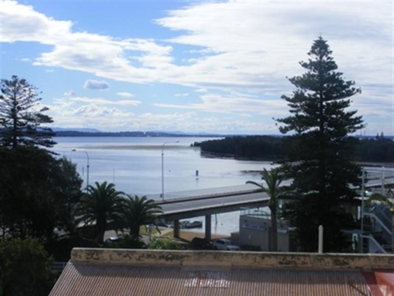 Room 401/89-95 The Entrance Road, The Entrance NSW 2261